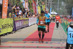 BIB: 463
                            <button type="button" onclick="openModal(8249456)" class="btn btn-primary btn-sm float-right btn-popup" data-toggle="modal" data-target=".modal-high-quality">
                        <i class="fas fa-shopping-cart"></i> Add to Cart
                    </button>
                                            <button type="button" onclick="isThisMe(8249456, true)" class="btn btn-success btn-sm float-right btn-popup btn-isme hidden" data-toggle="tooltip" data-placement="bottom" title="นี่คือรูปของคุณใช่ไหม คลิกที่นี่เพื่อเอาเข้าอัลบั้ม">
                        <i class="fas fa-plus"></i> Add to album
                    </button>
                    <button type="button" onclick="isThisMe(8249456, false)" class="btn btn-warning btn-sm float-right btn-popup btn-isnotme hidden">
                        <i class="fas fa-ban"></i> Remove from album
                    </button>